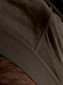 MuzzyFacing online show from 27, 11, 2025