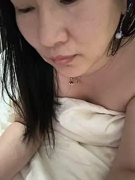 Snapshot of Liqinqin chatting on 25, 9, 2025 Liqinqin online show from 25, 9, 2025