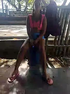 Snapshot of jeltsin3-25 chatting on 29, 10, 2025 jeltsin3-25 online show from 29, 10, 2025