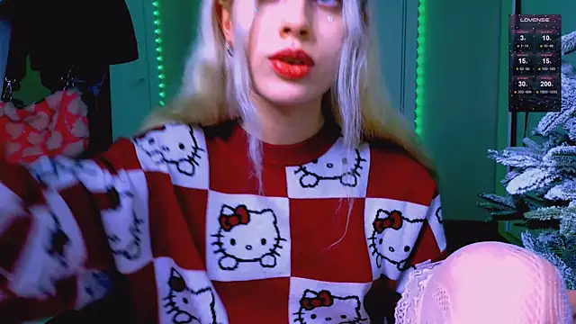 Snapshot of carmen_crybaby chatting on 15, 12, 2025 carmen crybaby online show from 15, 12, 2025