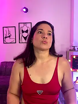 Snapshot of leiablack chatting on 4, 11, 2025 leiablack online show from 4, 11, 2025