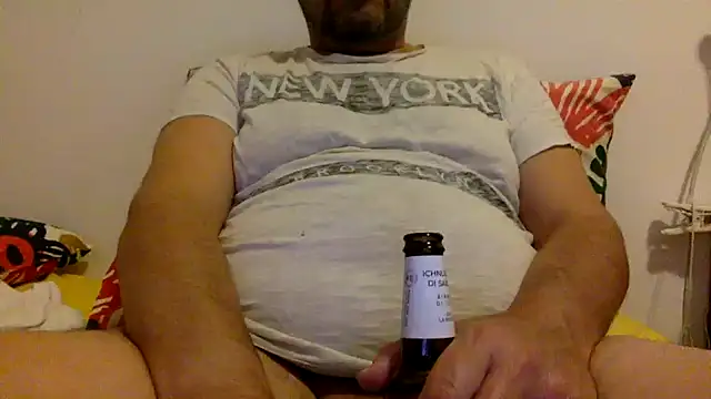 Snapshot of steve669_hot chatting on 6, 10, 2025 steve669 hot online show from 6, 10, 2025