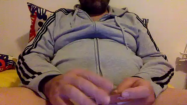 Snapshot of steve669_hot chatting on 25, 10, 2025 steve669 hot online show from 25, 10, 2025