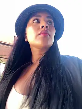 laure torres online show from 20, 2, 2026