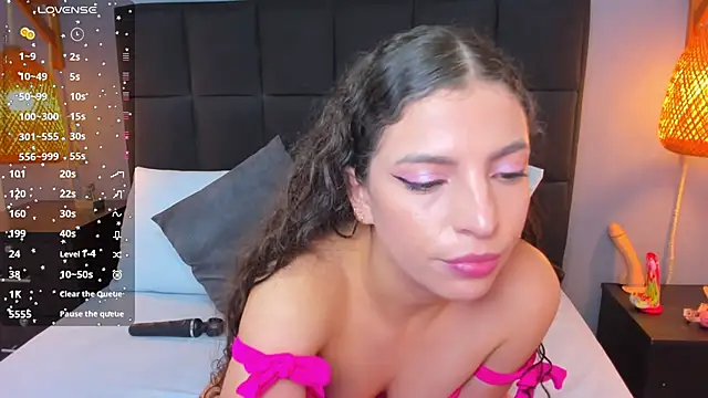 natalie esmith online show from 10, 9, 2025