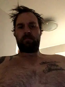 Snapshot of Bamse28 chatting on 17, 10, 2025 Bamse28 online show from 17, 10, 2025