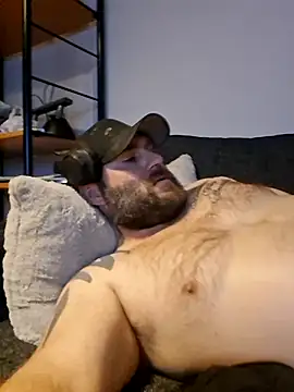 Snapshot of Bamse28 chatting on 27, 11, 2025 Bamse28 online show from 27, 11, 2025