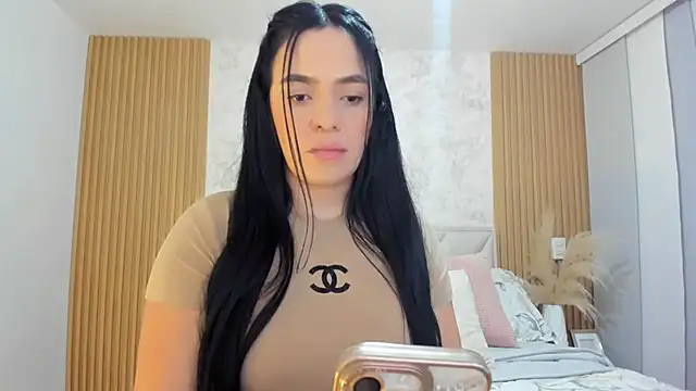 Snapshot of biancabigboobs22 chatting on 5, 12, 2025 biancabigboobs22 online show from 5, 12, 2025