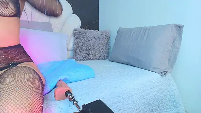 Roxana gomez online show from 17, 4, 2026