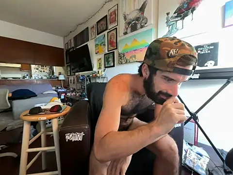 Snapshot of Pupscritch chatting on 22, 9, 2025 Pupscritch online show from 22, 9, 2025