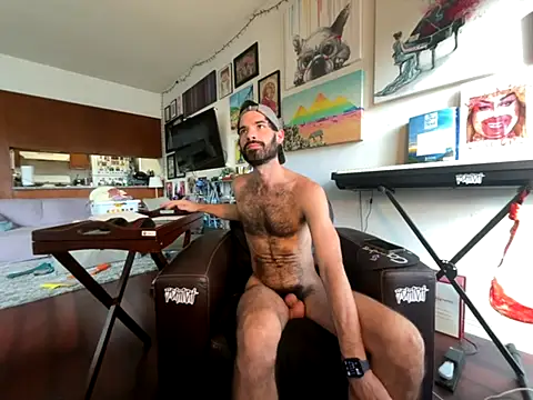 Snapshot of Pupscritch chatting on 13, 10, 2025 Pupscritch online show from 13, 10, 2025