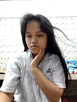 Snapshot of Anny-ly chatting on 15, 12, 2025 Anny-ly online show from 15, 12, 2025