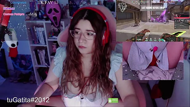 Pink girl0n online show from 27, 10, 2025