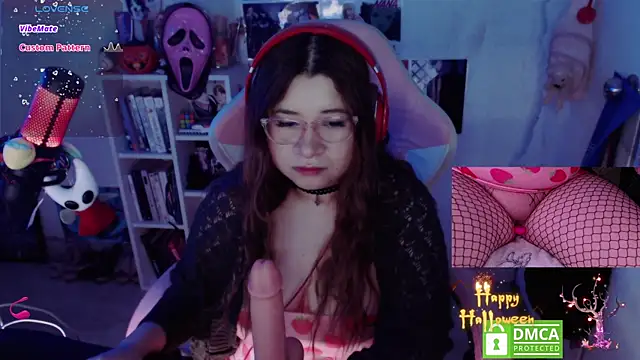 Pink girl0n online show from 3, 11, 2025