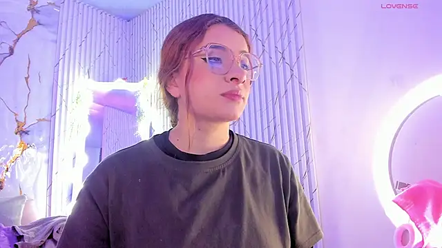 Naomy tay1 online show from 30, 3, 2026