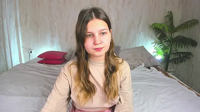 Elle Ellise online show from 24, 10, 2025