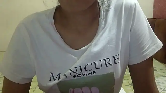 Snapshot of SONIYA_47 chatting on 25, 4, 2026 SONIYA 47 online show from 25, 4, 2026