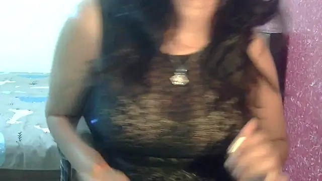 Snapshot of SONIYA_47 chatting on 3, 5, 2026 SONIYA 47 online show from 3, 5, 2026