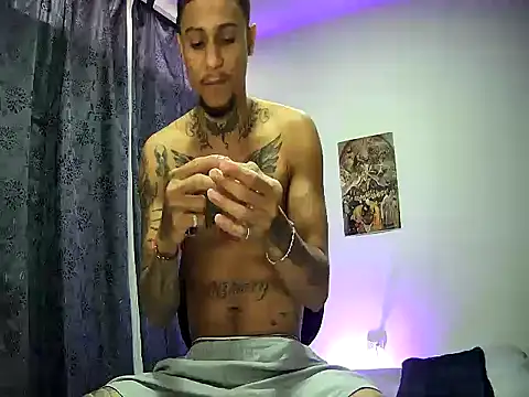 Snapshot of juantalents chatting on 27, 9, 2025 juantalents online show from 27, 9, 2025