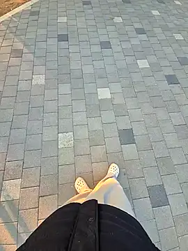 Snapshot of starvingo2002 chatting on 25, 10, 2025 starvingo2002 online show from 25, 10, 2025