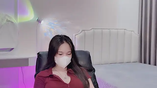 Snapshot of _Dorry_ chatting on 16, 11, 2025 Dorry online show from 16, 11, 2025