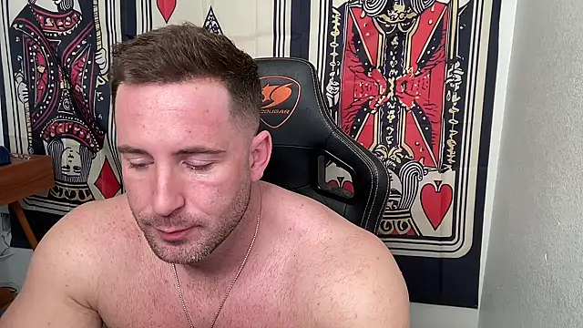 brettmycles28 online show from 19, 12, 2025