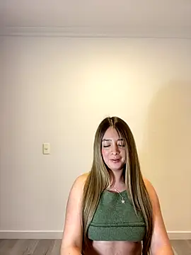 Zara Ross online show from 16, 9, 2025