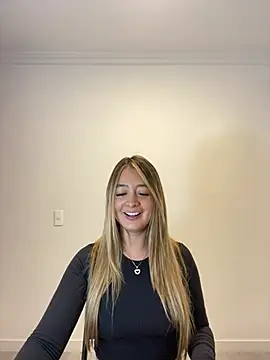 Snapshot of Zara_Ross chatting on 29, 7, 2026 Zara Ross online show from 29, 7, 2026