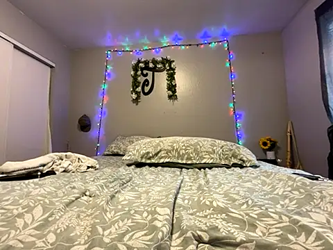 Snapshot of JizzyJazzunleashed chatting on 28, 9, 2025 JizzyJazzunleashed online show from 28, 9, 2025