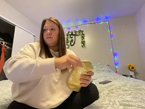 Snapshot of JizzyJazzunleashed chatting on 5, 10, 2025 JizzyJazzunleashed online show from 5, 10, 2025