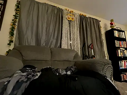 Snapshot of JizzyJazzunleashed chatting on 30, 10, 2025 JizzyJazzunleashed online show from 30, 10, 2025