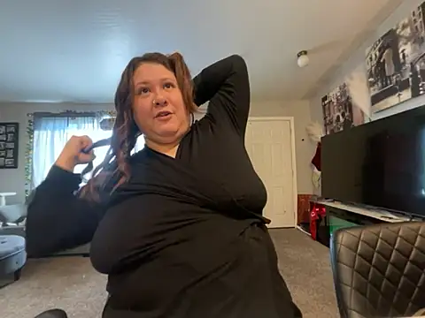 Snapshot of JizzyJazzunleashed chatting on 4, 12, 2025 JizzyJazzunleashed online show from 4, 12, 2025