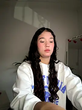 Snapshot of lana_rousse01 chatting on 21, 9, 2025 lana rousse01 online show from 21, 9, 2025