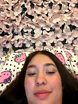 Snapshot of lana_rousse01 chatting on 29, 9, 2025 lana rousse01 online show from 29, 9, 2025