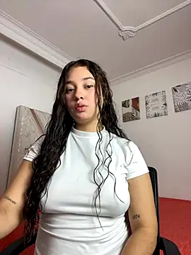 Snapshot of lana_rousse01 chatting on 15, 10, 2025 lana rousse01 online show from 15, 10, 2025