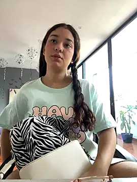 Snapshot of lana_rousse01 chatting on 23, 10, 2025 lana rousse01 online show from 23, 10, 2025