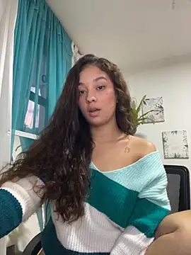 Snapshot of lana_rousse01 chatting on 9, 11, 2025 lana rousse01 online show from 9, 11, 2025