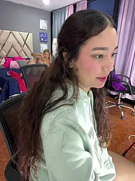 Snapshot of lana_rousse01 chatting on 3, 2, 2026 lana rousse01 online show from 3, 2, 2026