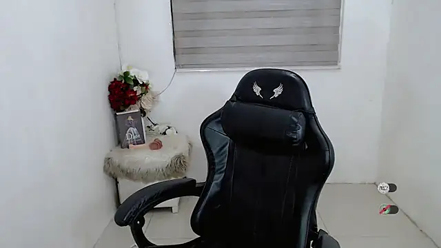 NaughtyBelle online show from 9, 9, 2025