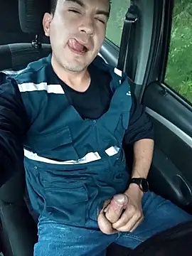 Snapshot of Blackaxes chatting on 20, 11, 2025 Blackaxes online show from 20, 11, 2025