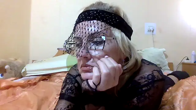 Snapshot of TianaQLove chatting on 29, 9, 2025 TianaQLove online show from 29, 9, 2025