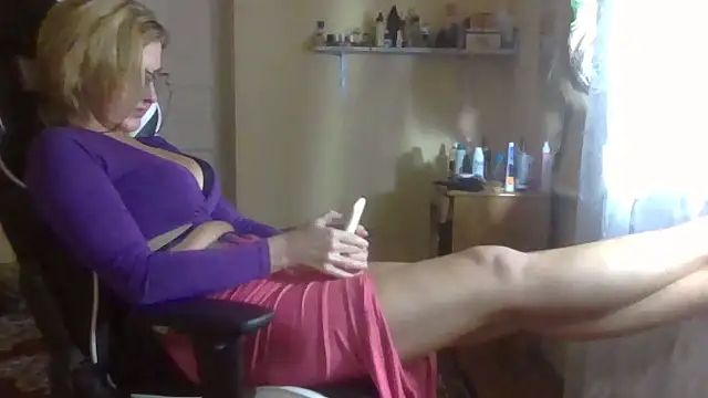 Snapshot of TianaQLove chatting on 29, 10, 2025 TianaQLove online show from 29, 10, 2025