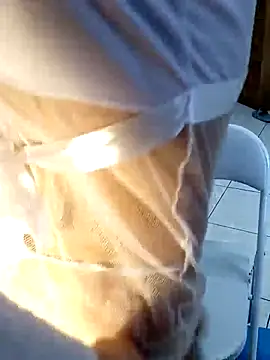 Snapshot of Monella78 chatting on 20, 10, 2025 Monella78 online show from 20, 10, 2025