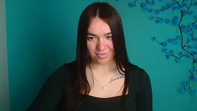 Lola Saymyname online show from 4, 4, 2026
