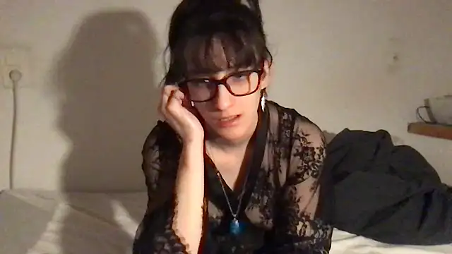 Snapshot of kimii222409 chatting on 28, 11, 2025 kimii222409 online show from 28, 11, 2025