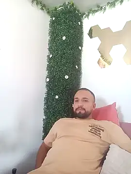 Miguel SaraPink online show from 2, 3, 2026