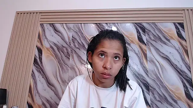 Samantha Fox69  online show from 13, 1, 2026