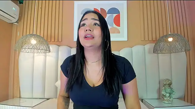 noa moon online show from 28, 11, 2025