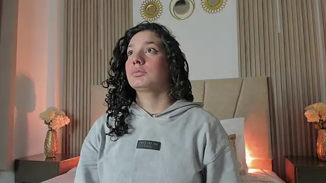 Rachell Jamess online show from 5, 12, 2025