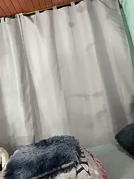 EVAH LEE  online show from 11, 3, 2026